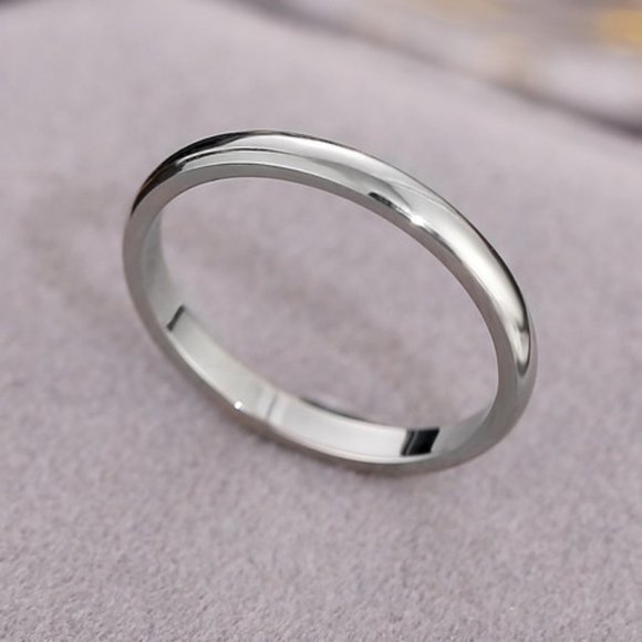 NEW Simple Silver 2mm Stackable Band Ring - Picture 1 of 5